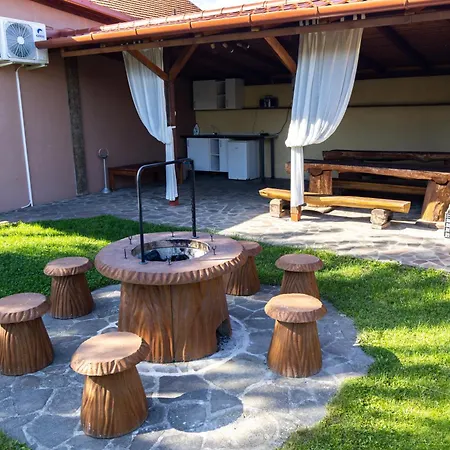 Kincso Vendeghaz Apartment Sarospatak