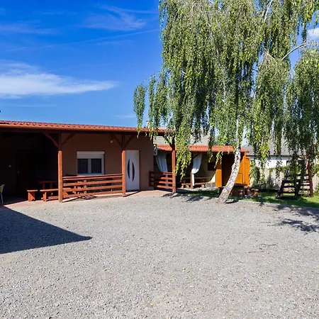 Kincso Vendeghaz Apartment